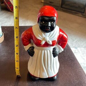 Black Americana measuring spoon holder